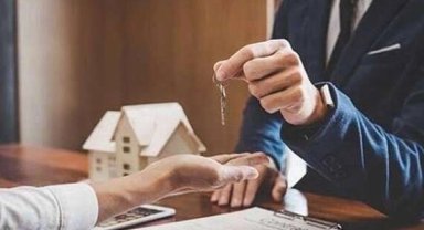 Fahiş emlakçılara 100 bin TL ceza!