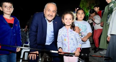 Gebze Eskihisar'da 'Baba ve Çocuk'lar balık tuttu