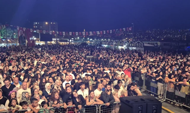 Gemlik Zeytini Festivali'ne coşkulu dolu final