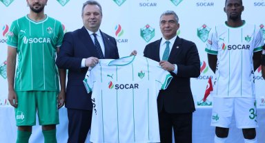 Iğdır Futbol Kulübü'ne forma sponsoru oldu