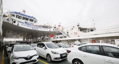 İZDENİZ trafiğe nefes oldu