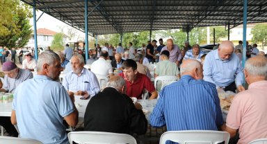 İzmit'te geleneksel mevlit programı