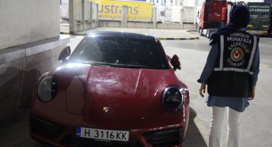 Kaçak araçlar Gümrükler Muhafaza'dan kaçamadı!