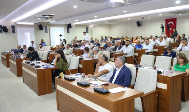 Karabağlar Belediyesi'nde Kentsel Dönüşüm Müdürlüğü kuruldu