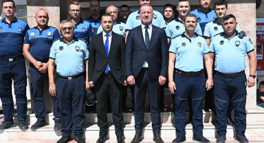 Karacabey'de kaldırım işgaline geçit yok