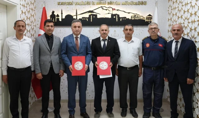 Kayseri Büyükşehir İle İl Milli Eğitim Müdürlüğü'nden itfaiyecilik bölümü öğrencilerine destek