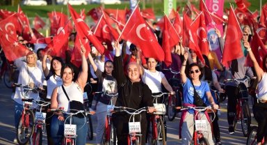 Kayseri Büyükşehir'den bisikletle 'Zafer' turu