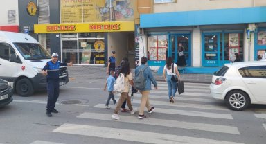 Kocaeli zabıtasıyla okul önleri güvende