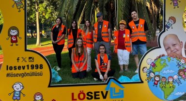 LÖSEV'den dünya temizlik gününde farkındalık çalışması