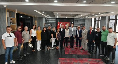 Manisa Gördesliler Derneğinden Başkan Ferdi Zeyrek'e hayırlı olsun ziyareti