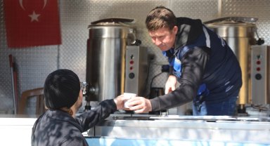 Muğla Büyükşehir'den üniversitelilere çorba hizmeti