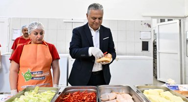 Muratpaşa'dan öğrencilere 'okul menüsü' desteği