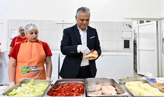 Muratpaşa'dan öğrencilere 'okul menüsü' desteği