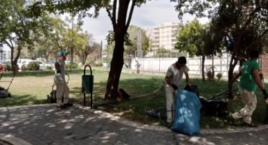 Nilüfer Belediyesi parklarda çevre düzenlemelerine devam ediyor