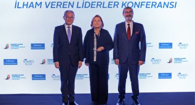 Sabancı Üniversitesi'nin İlham Veren Liderler Konferansı'nda bu yıl "Yapay Zekânın Eğitimdeki Rolü" konuşuldu