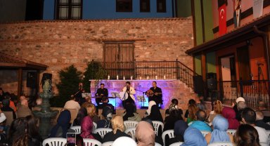 Şadırvanlı Han'da keyifli buluşma