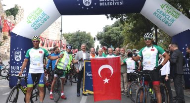 Tophane-Nilüfer-Mudanya Bisiklet Turu'yla yeşile pedalladılar