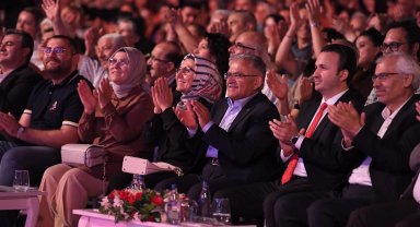 TRT sanatçıları Kayseri'de kulakların pasını sildi