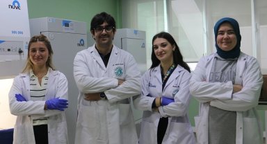 Türkiye'deki öğrencilere gen tedavilerini bu laboratuvar anlatıyor