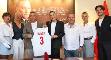 Voleybolun Yıldızı Güzelbahçe'yi temsil edecek