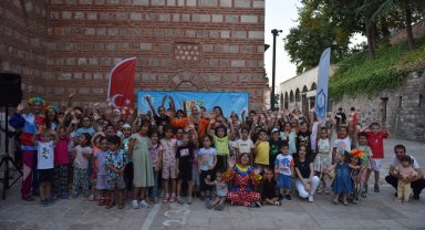 Yıldırım'da 15 bin çocuk sokak oyunlarında buluştu