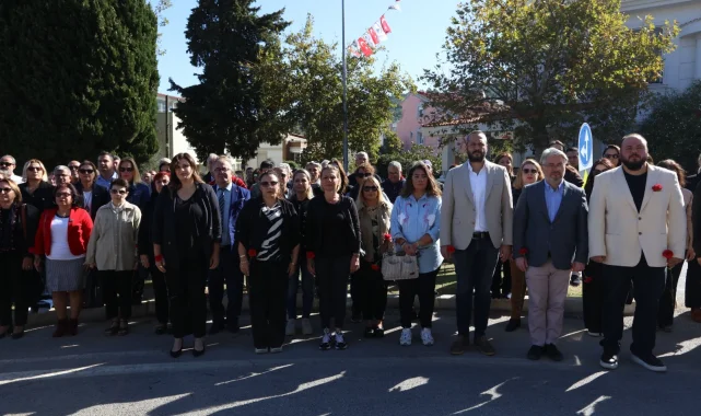 Ahmet Taner Kışlalı Güzelbahçe'de anıldı