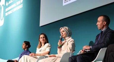 Bakan Göktaş, "Aile ve Çağdaş Megatrendler Konferansı"na katıldı