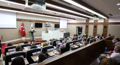 Bakırköy'de meme kanseri farkındalık semineri gerçekleştirildi
