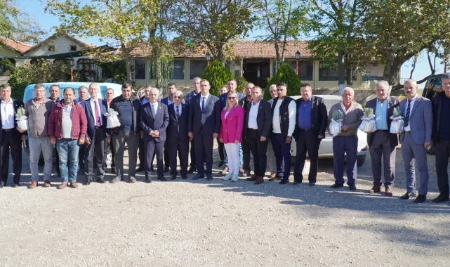 Başkan Özcan, Muhtarlar Günü'nde muhtarlarla kahvaltıda bir araya geldi