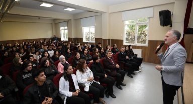 Başkan Taban Naire Çikayeva Anadolu Lisesi öğrencileriyle buluştu
