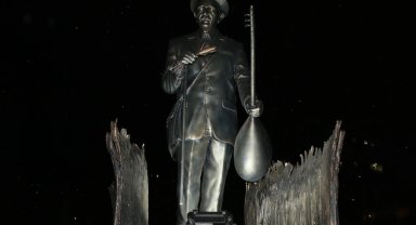 Bursa Büyükşehir Aşık Veysel'in anısını yaşatacak