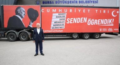 Bursa Büyükşehir Belediyesi, Cumhuriyetin 101'nci yılını görkemli kutluyor