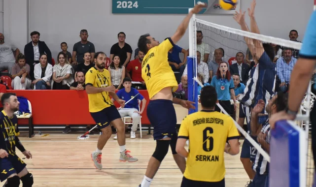 Bursa Yenişehir Belediyespor galibiyetle sezonu açtı