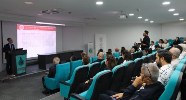 Bursa'da Yeşil Çevre'den 'iş sağlığı' paneli