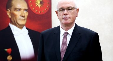 Cumhuriyetin ışığında sanatla parlıyoruz!