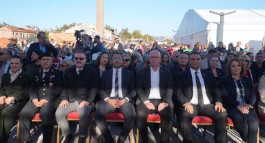 Edremit'te festival zamanı