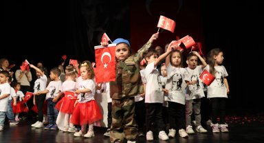 Es Çocuk Evi'nde coşkulu kutlama