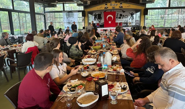 Genel Sağlık İş Sendikası Keşan'da kahvaltı düzenledi