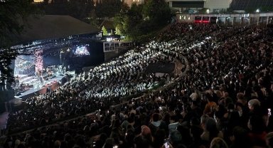 Harbiye Açık Hava'da sonbahar yıldızları