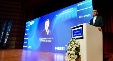 İmamoğlu üniversitelilerle buluştu