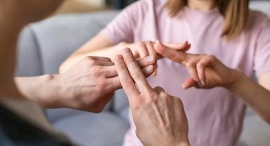 İşaret dili iletişimde engelleri kaldırıyor