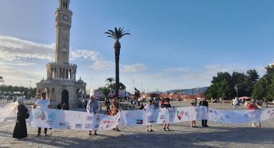 İzmirli minik ellerden Filistinli çocuklara destek