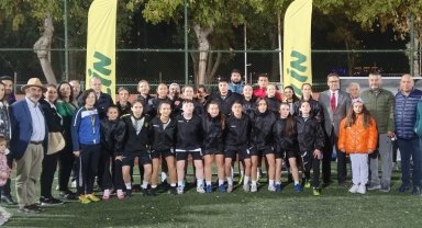 Karaağaç kadın futbol takımı çalışmalarını sürdürüyor