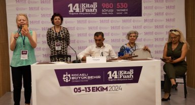 Kocaeli'nin yazarları Kocaeli'nin kitap fuarında