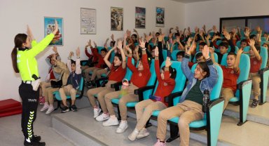 Konya Selçuklu'da trafikte bilinçli nesiller yetiştiriliyor