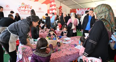 Malatya'da Cumhuriyet Panayırı neşeye ortak oldu