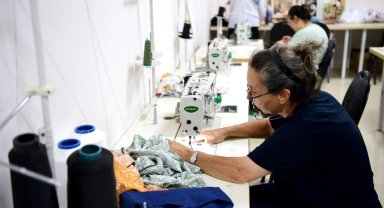 Malatya'da eski kıyafetlerden geri dönüşüm