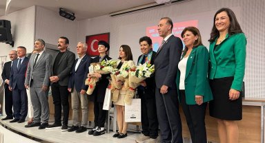 Manisa'da yurtsever kadınlar Cumhuriyet'i konuştu