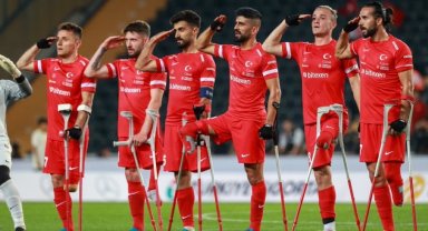 Milli amputelere 'Cumhuriyetin Delikanlıları' ödülü