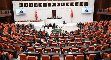 Öğretmenlik Mesleği Kanunu'nda 3 madde de daha kabul edildi